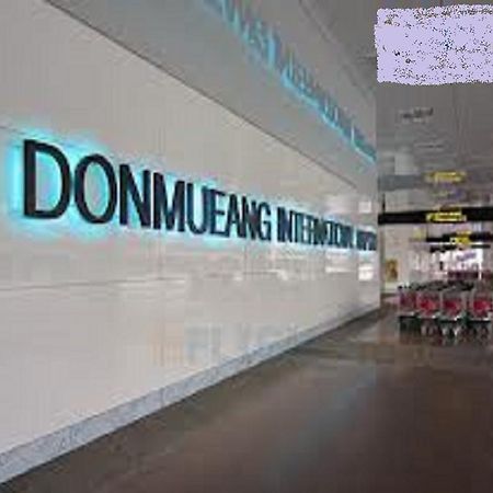 DMK Donmueang Pensión Pak Kret Exterior foto